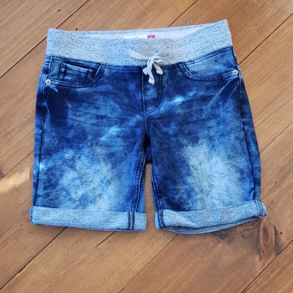 Girls shorts